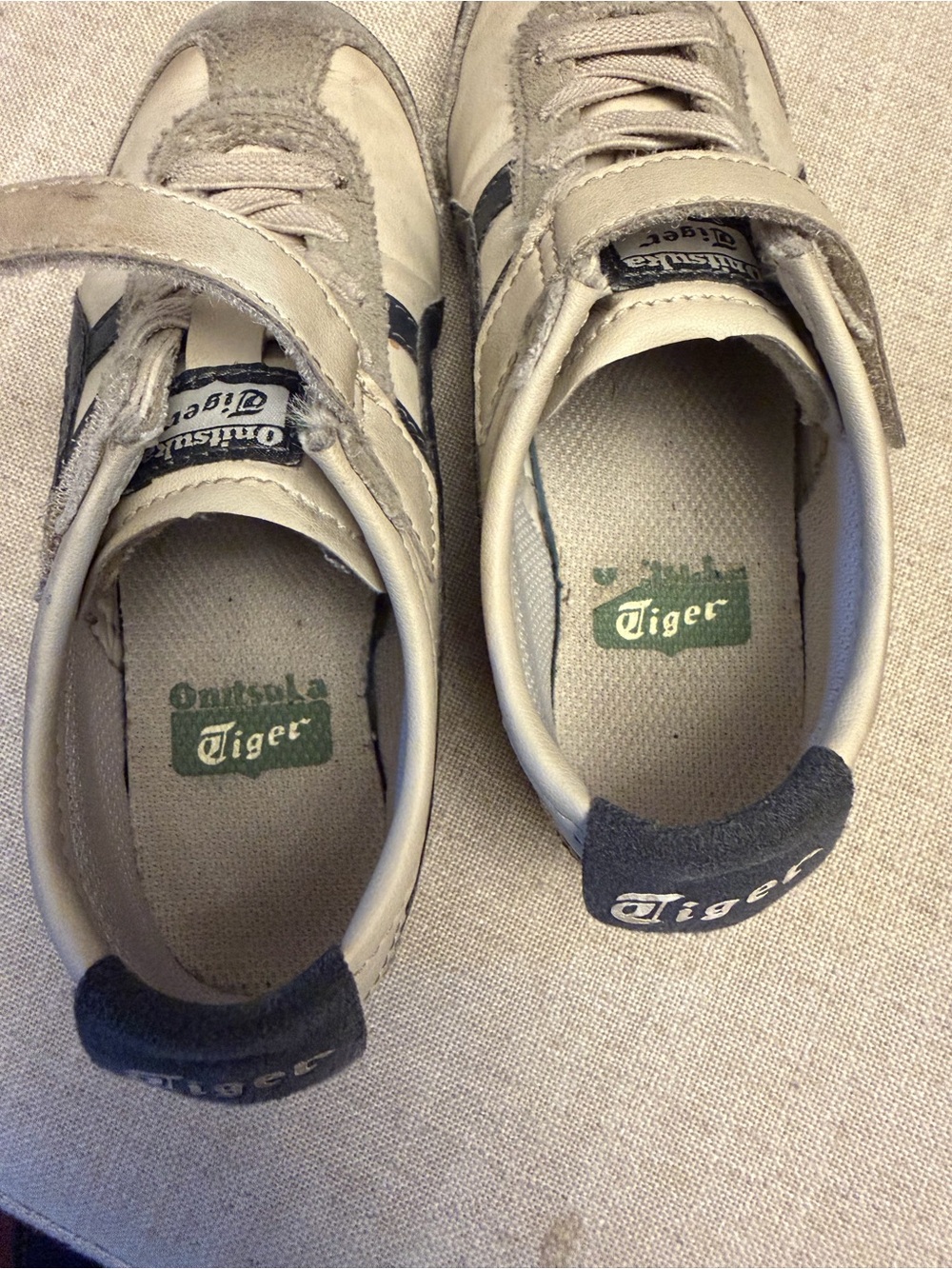 Onitsuka Tigers - Kids Beige and Gray Casual Sneakers with navy accent - Picture 8 of 9